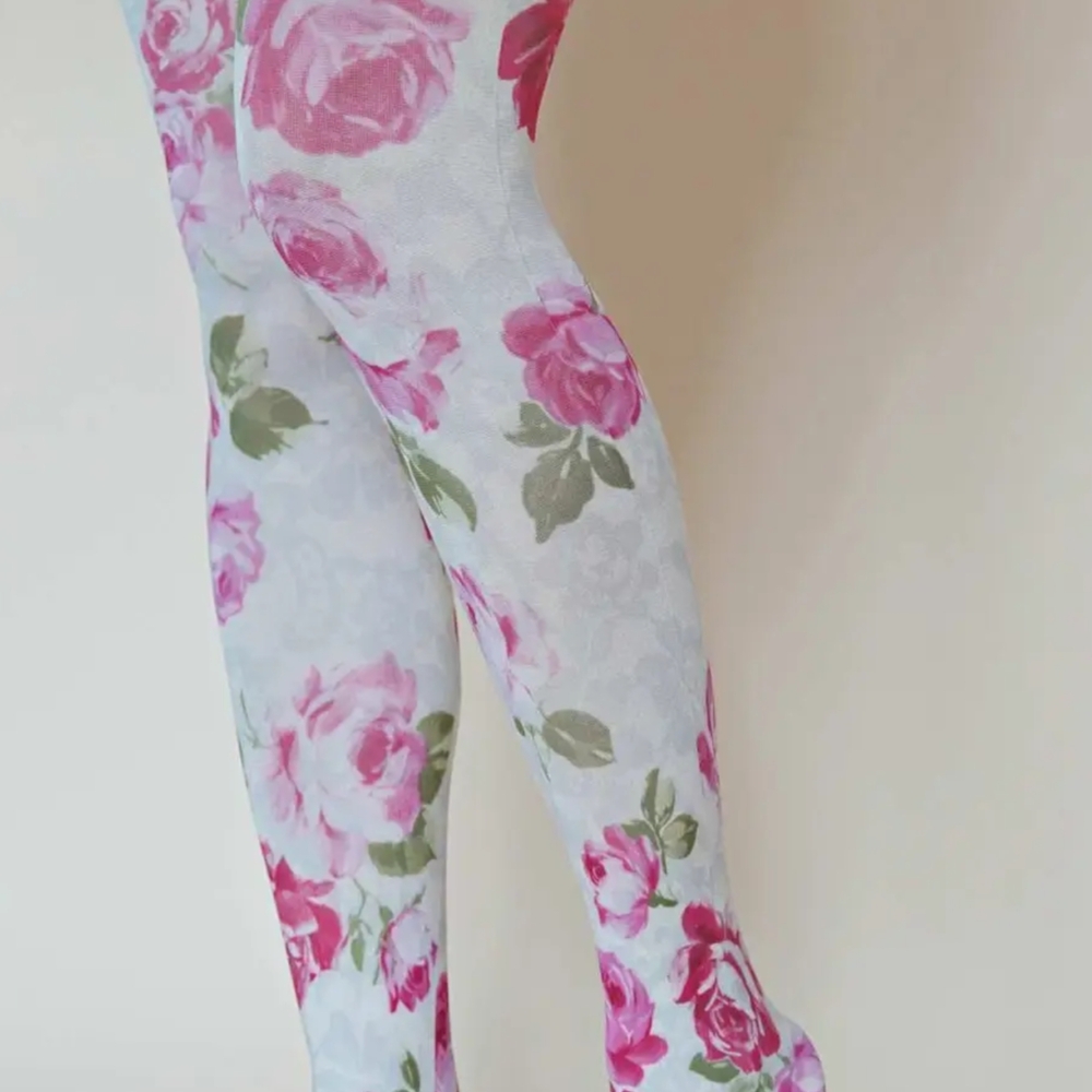 Floral Patterned Tights Made In Japan - Picture 2 of 3